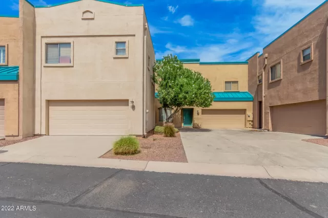 MLS: 6454175 Condo For Sale