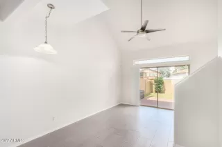 Photo #2: 6454175 Listing