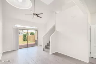 Photo #3: 6454175 Listing