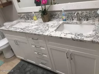 Photo #3: 6454509 Listing 