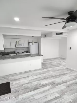 Photo #2: 6454520 Listing 