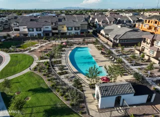 Photo #3: 6454703 Listing