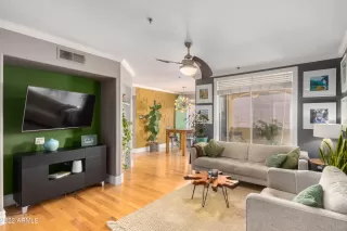 Photo #2: 6454774 Listing