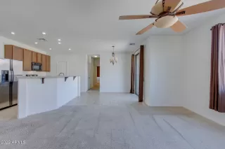 Photo #3: 6454793 Listing