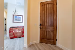 Photo #4: 6454801 Listing