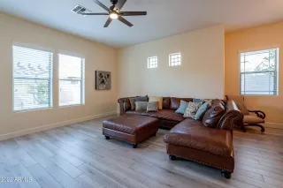 Photo #6: 6454801 Listing