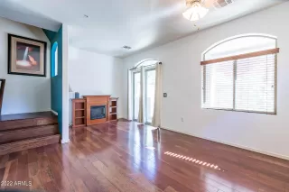 Photo #5: 6454807 Listing