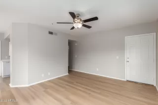 Photo #4: 6455116 Listing