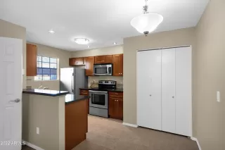 Photo #2: 6455220 Listing 