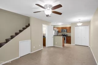 Photo #5: 6455220 Listing 