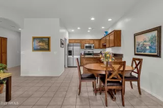 Photo #6: 6455360 Listing