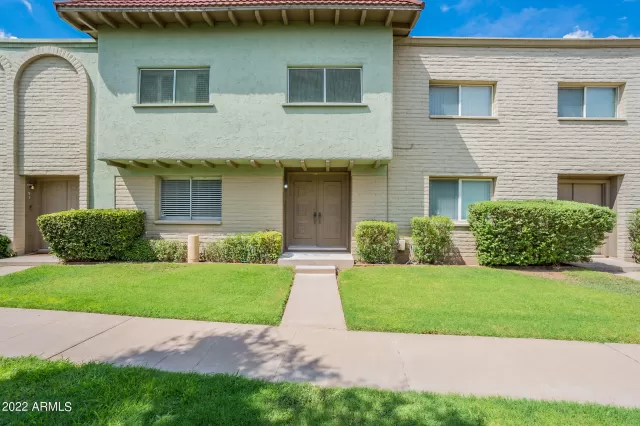 MLS: 6455492 Condo For Sale