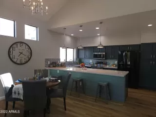 Photo #4: 6455558 Listing