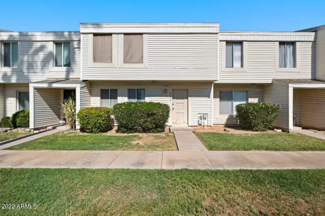 MLS: 6455591 Condo For Sale