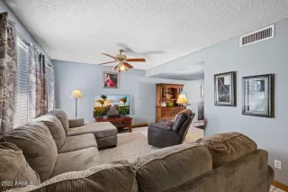 Photo #3: 6455591 Listing