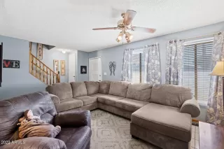 Photo #4: 6455591 Listing