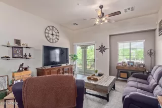 Photo #6: 6455611 Listing 