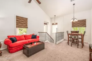 Photo #4: 6455964 Listing