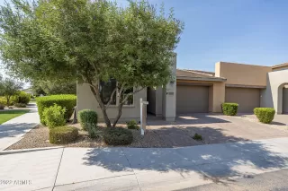 Photo #5: 6456143 Listing