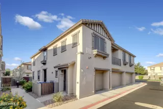 Photo #2: 6456228 Listing 