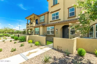 Photo #2: 6456417 Listing