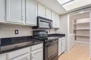 Photo #1: 6456706 Listing