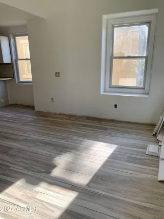 Photo #4: 6456948 Listing