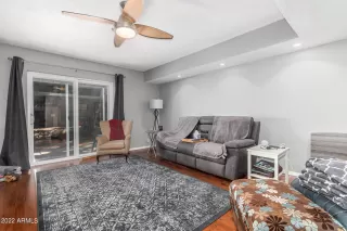 Photo #5: 6457007 Listing