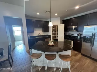 Photo #2: 6457576 Listing 