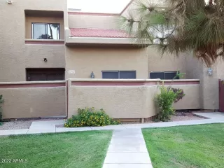 Photo #2: 6457685 Listing 