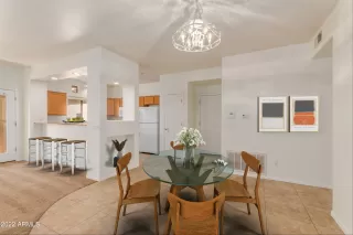 Photo #4: 6457889 Listing 