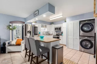 Photo #4: 6458229 Listing 