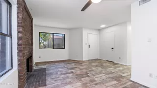 Photo #3: 6458367 Listing