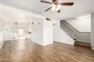 Photo #6: 6458454 Listing