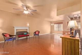 Photo #2: 6458535 Listing 