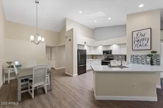 Photo #1: 6458539 Listing 