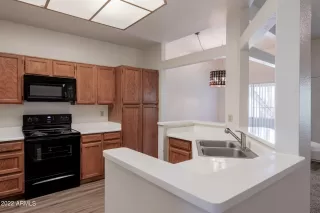 Photo #1: 6459131 Listing