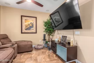 Photo #4: 6459187 Listing 