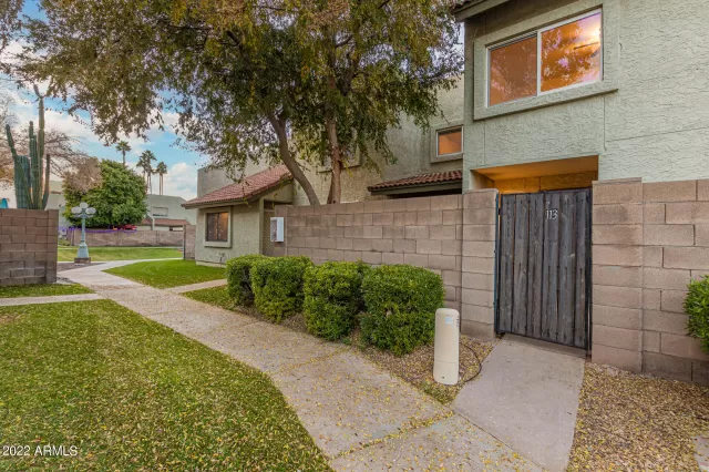 MLS: 6459265 Condo For Sale