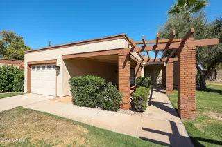 Photo #2: 6459318 Listing