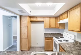 Photo #5: 6459338 Listing 