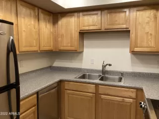 Photo #5: 6459415 Listing 