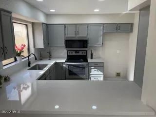 Photo #1: 6459485 Listing