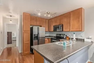 Photo #6: 6459564 Listing 