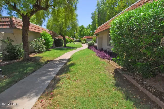 MLS: 6459844 Condo For Sale