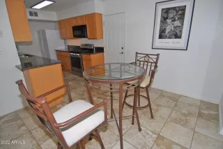 Photo #4: 6459844 Listing