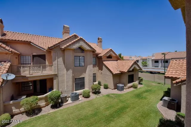 MLS: 6460184 Condo For Sale