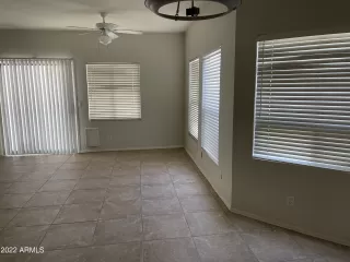 Photo #6: 6460291 Listing 