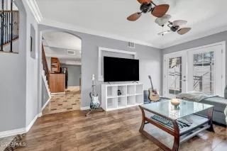 Photo #2: 6460570 Listing