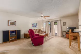 Photo #4: 6460745 Listing 